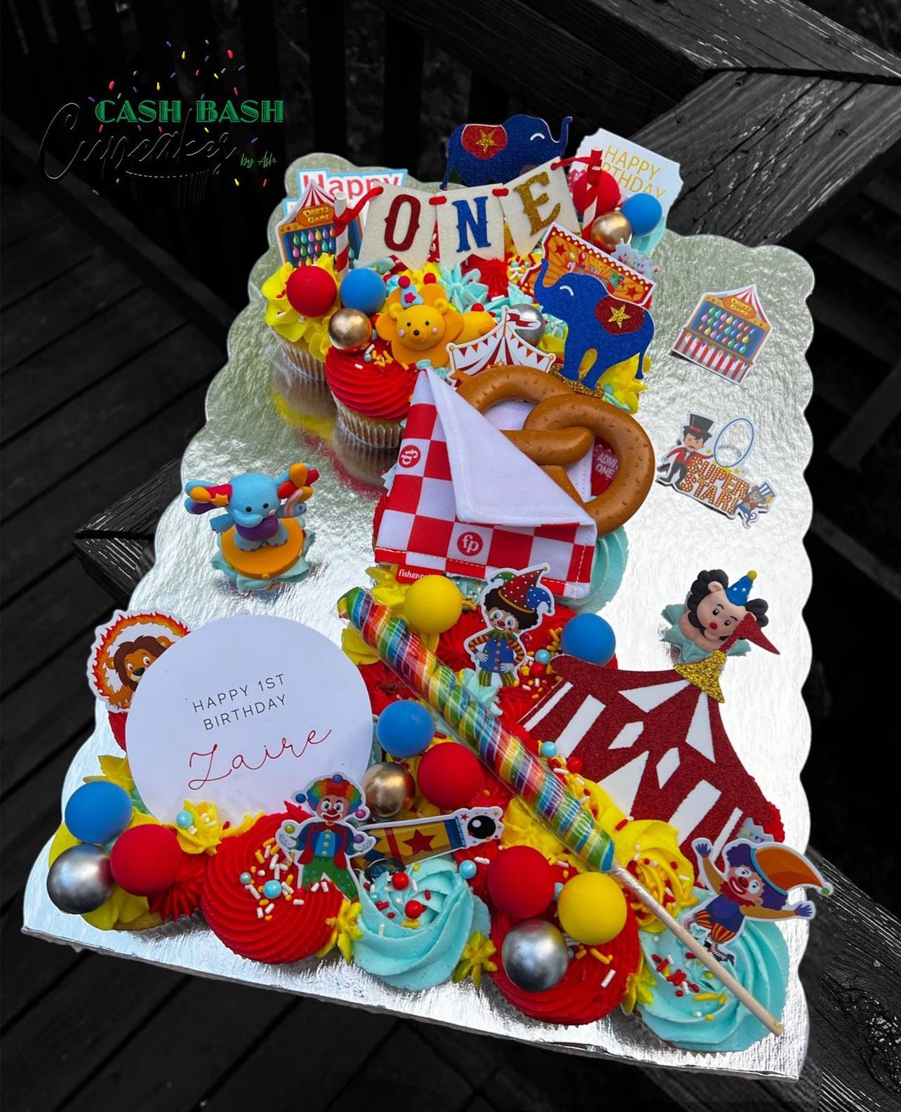 Signature Cupcake Cake | Cash Bash Cupcakes -The Ashley Experience